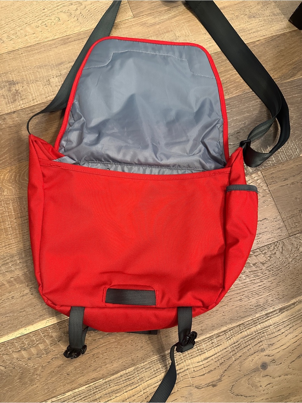 Patagonia Red Mini Mass - Picture 10 of 10